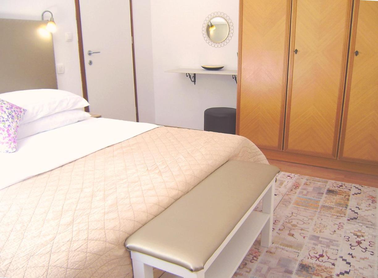 Apartments Iris Korčula Buitenkant foto